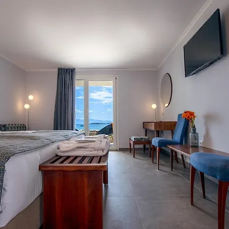 Ośrodek wypoczynkowy Xenia Ouranoupolis 4*