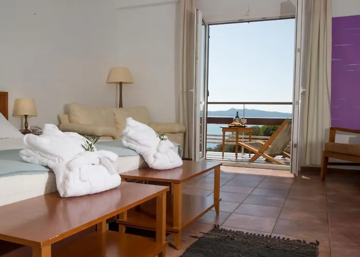 Xenia Ouranoupolis 4*