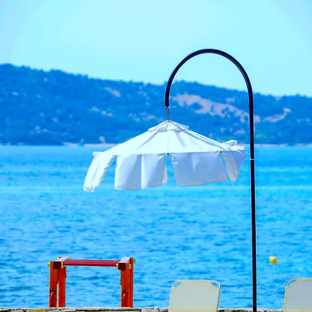 ξενία ουρανούπολης Θέρετρο Ουρανούπολη