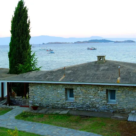 منتجع Xenia Ouranoupolis