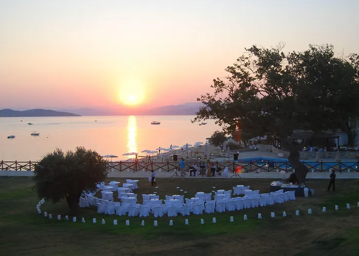 Xenia Ouranoupolis Resort 4*