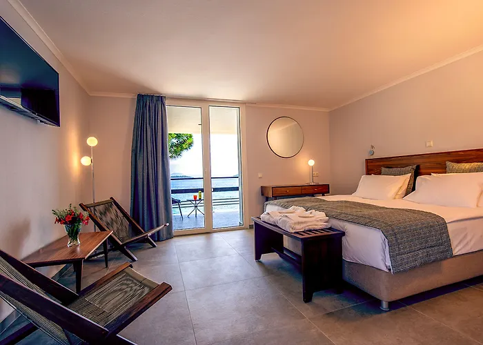 Resort Xenia Ouranoupolis 4*