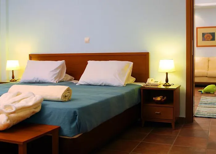 Resort Xenia Ouranoupolis 4*